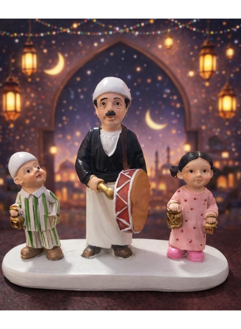 مجسم رمضان شخصيات رمضان مجسم البورسلين الأشكال المجسمة لشخصيات رمضانية معروفة شخصية فنانيس  المقاس: ١٨ سم ديكور - Image 1